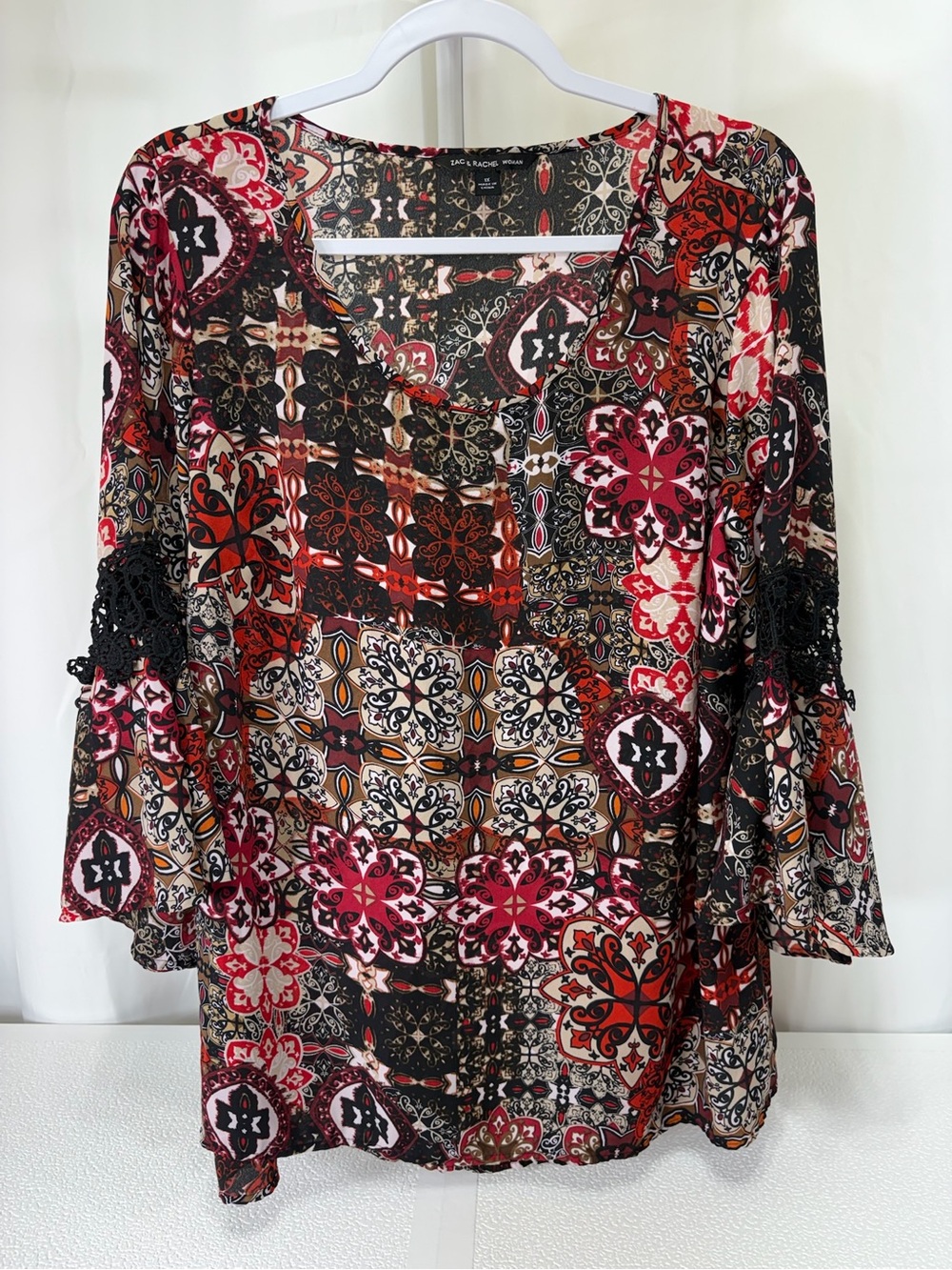 Zac & Rachel Patchwork Floral V-Neck Blouse in Black, Red, Pink 3460
